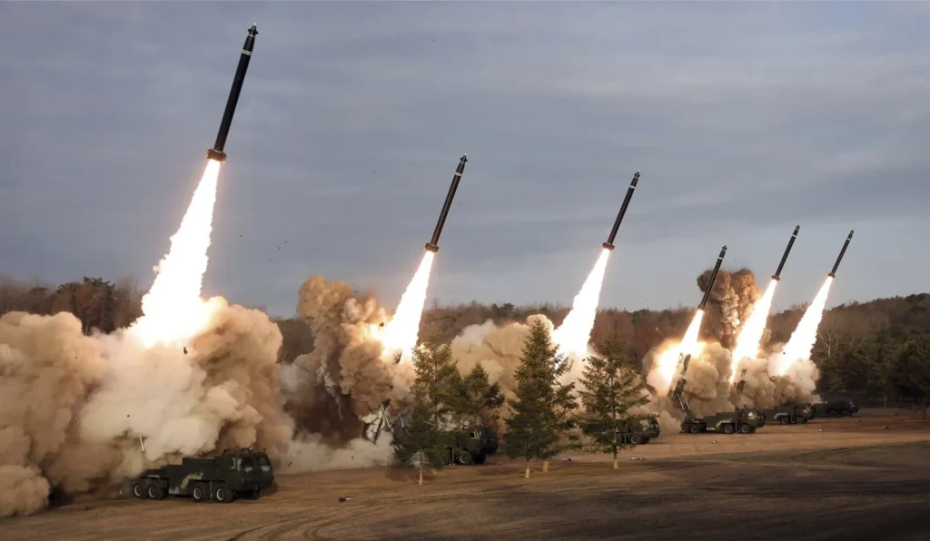 ইসরাইলকে শায়েস্তা করতে রকেট, ড্রোন, মিসাইল উৎক্ষেপন করতে যাচ্ছে।